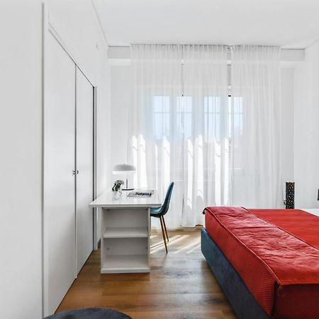 Residenza Dei Poeti - Roomy And Modern Flat Палермо Экстерьер фото